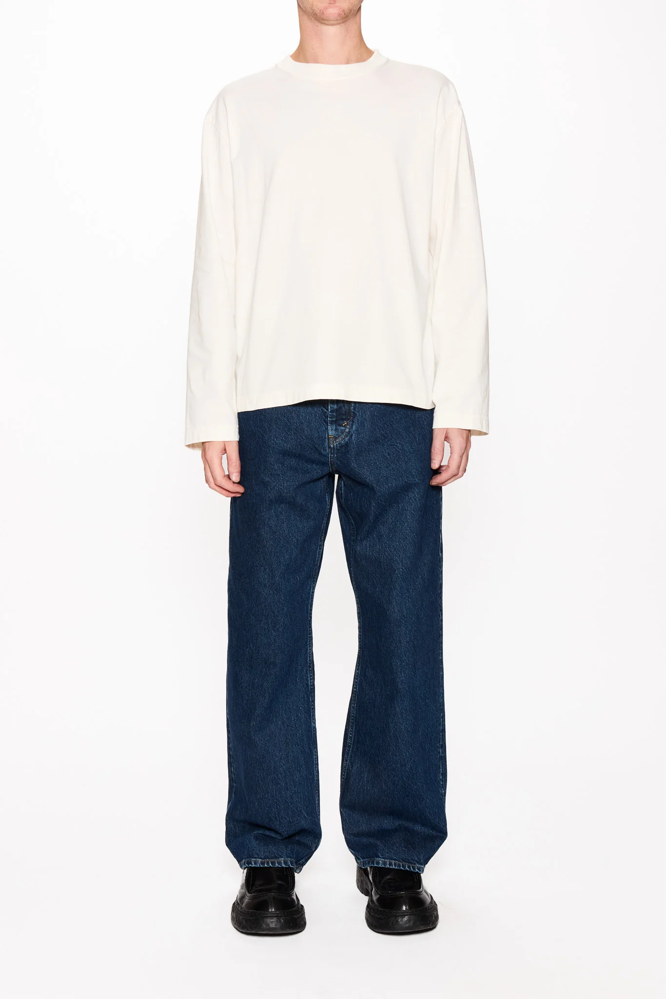 Loose-Fit Jeans - Image 4